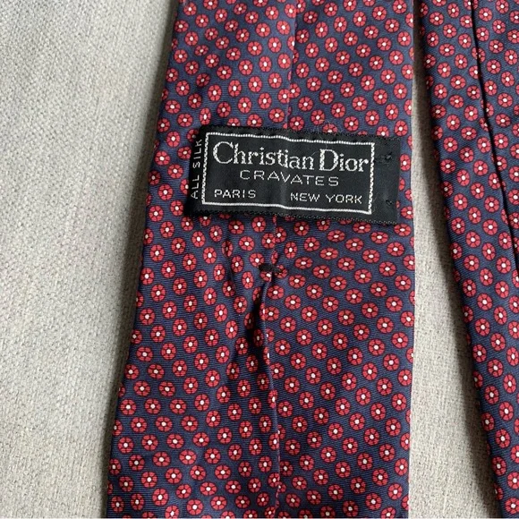 100% Silk Christian Dior Neck Tie - Picture 6 of 9